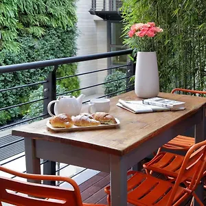 Unique Monti Colosseum Apartment Rome